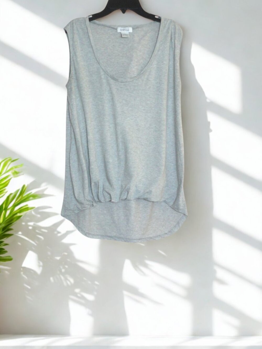 Barney's New York Medium Gray Hi-Lo Tank Top